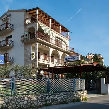 Luxury Sea View 20 M From The Sea * Trogir