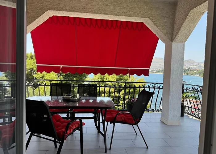 Luxury Sea View 20 M From The Sea Lejlighed *