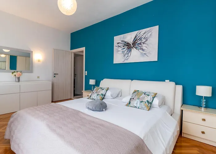 Luxury Sea View 20 M From The Sea * Trogir