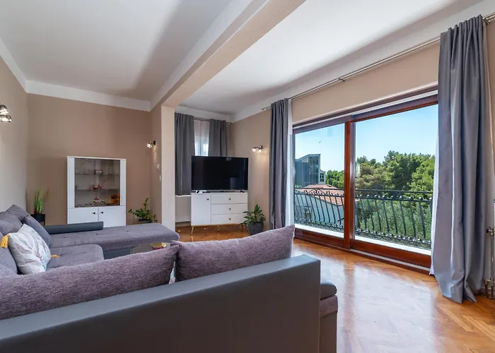 Luxury Sea View 20 M From The Sea *