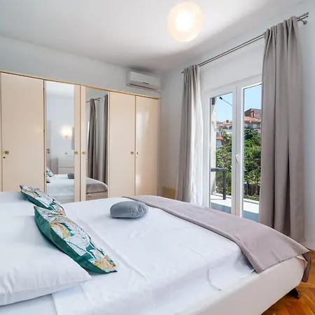 Apartment Luxury Sea View 20 M From The Sea *