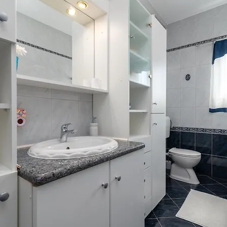 Apartman Luxury Sea View 20 M From The Sea Trogir