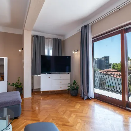 Luxury Sea View 20 M From The Sea Apartman Trogir