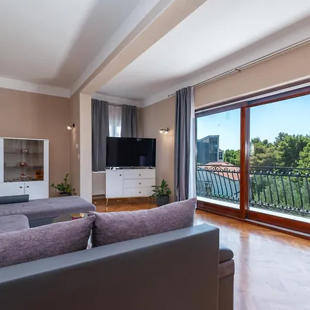 Luxury Sea View 20 M From The Sea *